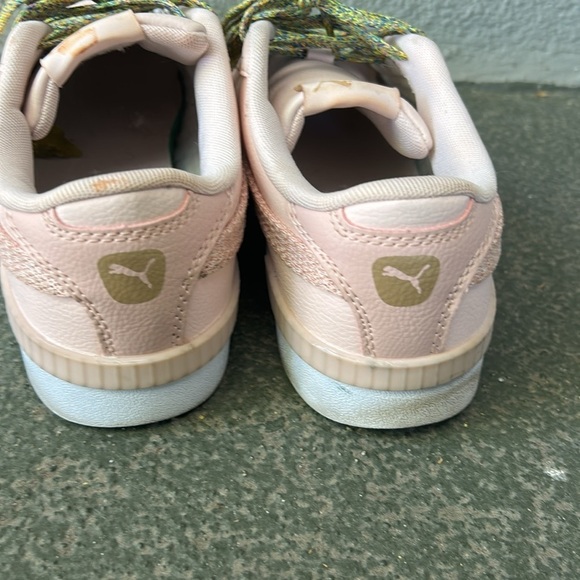 Puma Pink Sneakers with Pink and Green Laces Athletic Skater Running Sz 7.5 - Picture 6 of 8